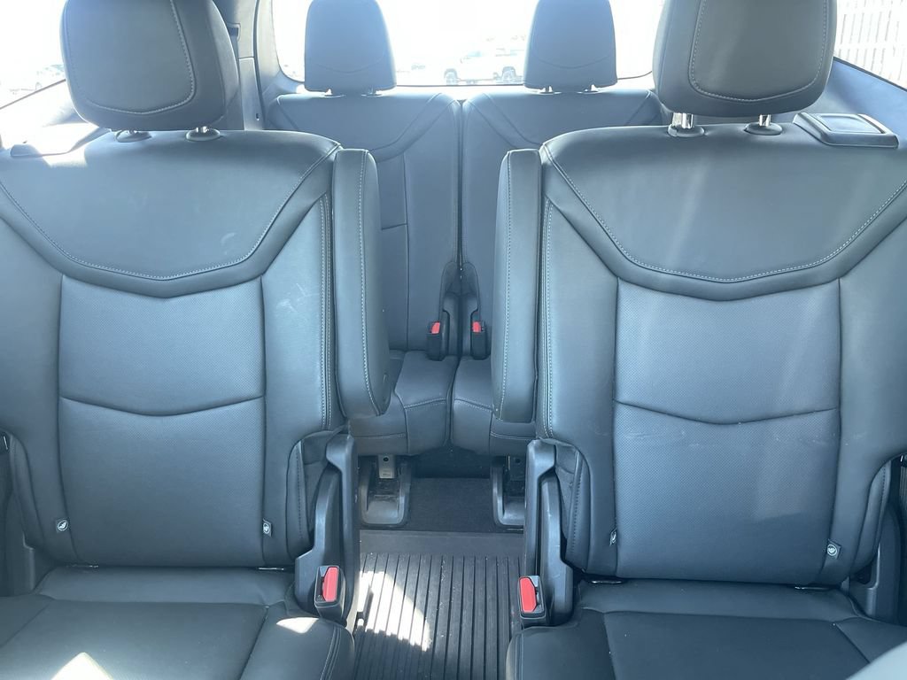 Used 2024 Cadillac XT6 Premium Luxury w/ Technology Package AWD/4WD image 27