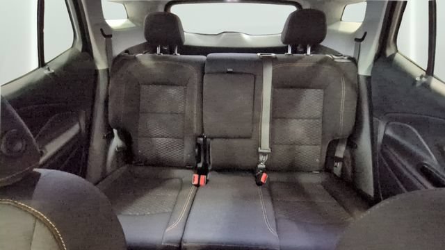 Used 2021 GMC Terrain SLE w/ Driver Convenience Package AWD/4WD image 17