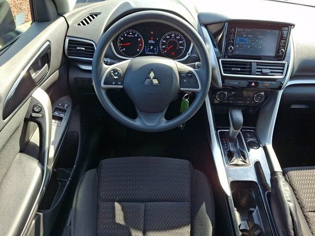 Used 2018 Mitsubishi Eclipse Cross ES FWD image 14
