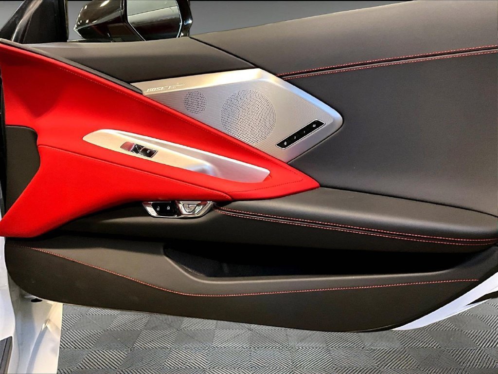 Used 2020 Chevrolet Corvette Stingray Preferred Cpe w/ 2LT Preferred Equipment Group RWD image 12