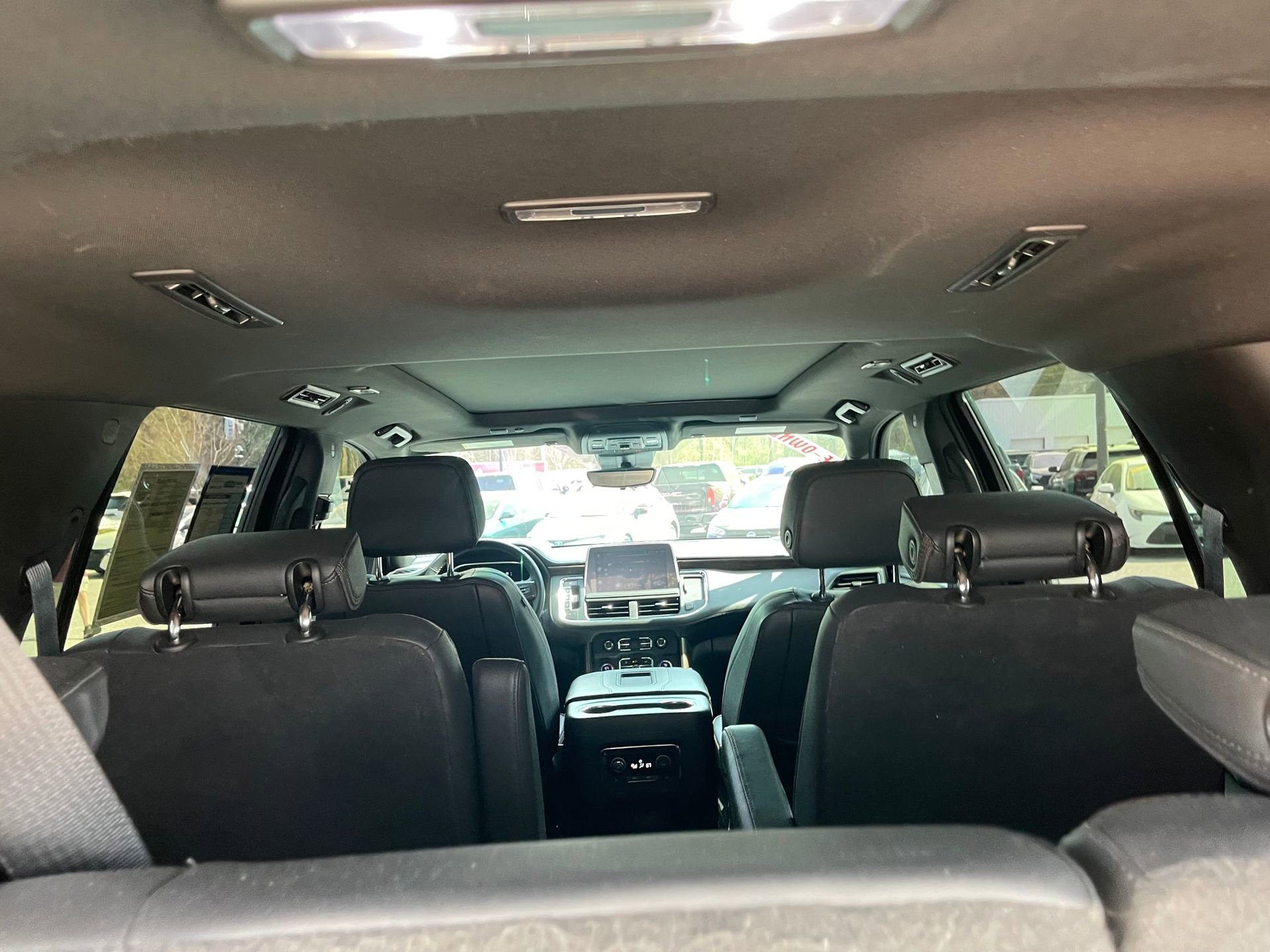 Used 2023 Chevrolet Tahoe High Country w/ Premium Package RWD image 24