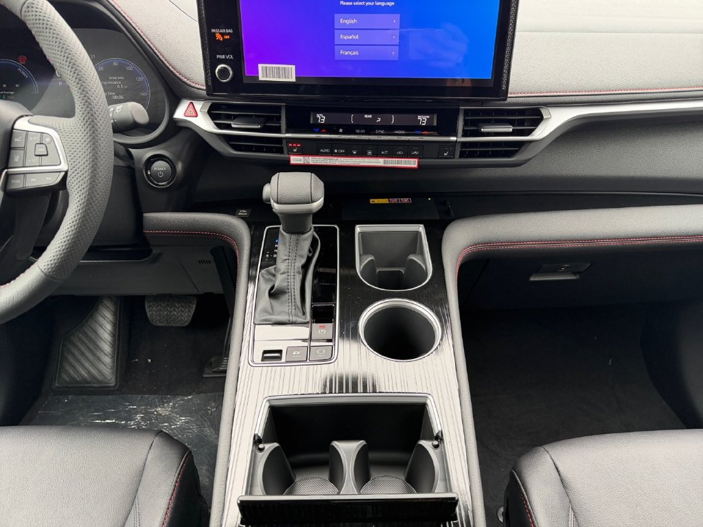 New 2026 Toyota Sienna XSE FWD image 16