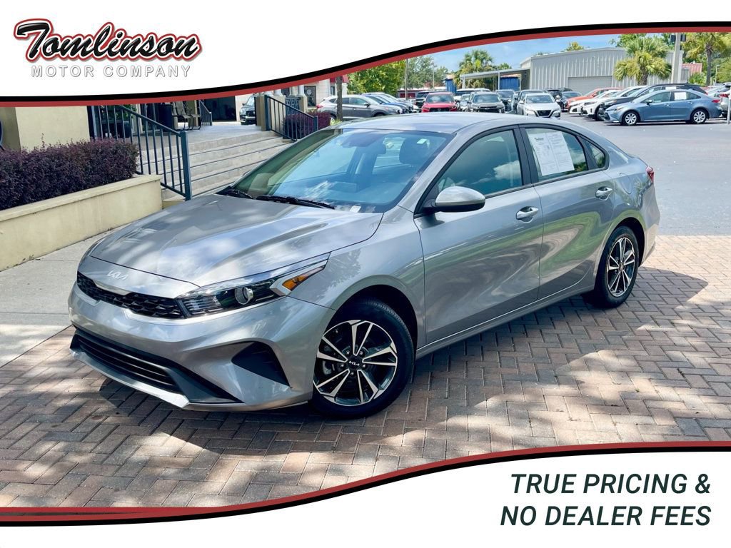 Used 2024 Kia Forte LXS image 1