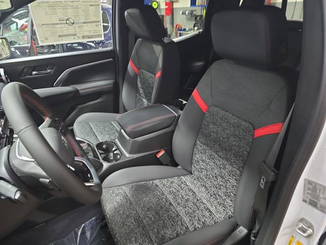 New 2026 Chevrolet Colorado Z71 image 15