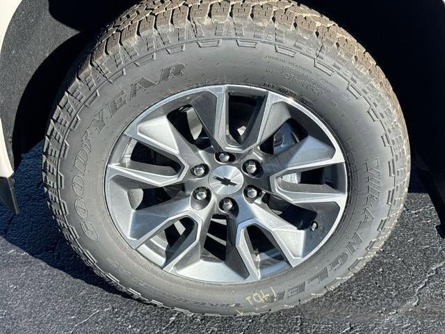 New 2026 Chevrolet Silverado 1500 RST w/ Convenience Package II AWD/4WD image 33