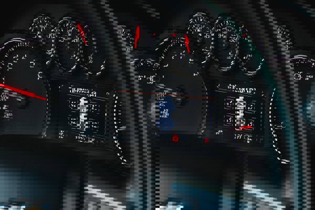 Used 2019 Chevrolet Silverado 1500 LT w/ Convenience Package image 29