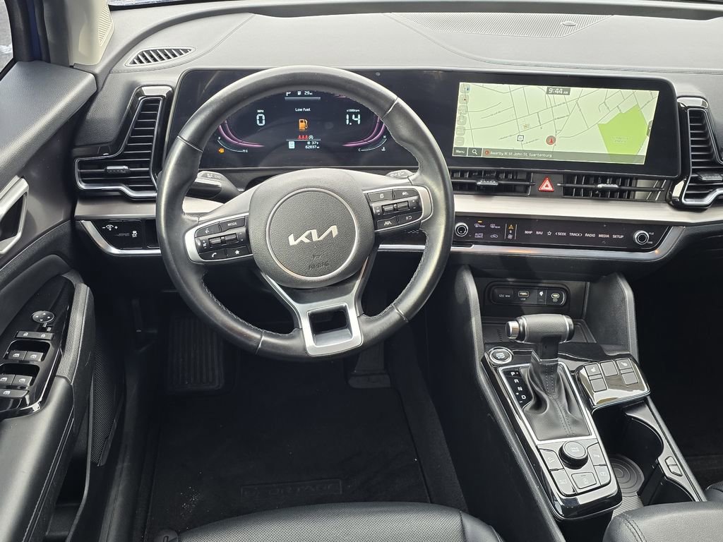 Used 2023 Kia Sportage EX image 6