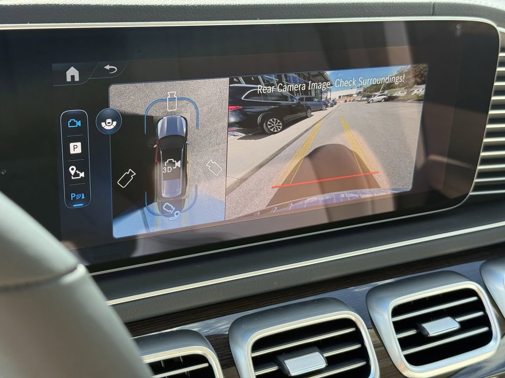 New 2026 Mercedes-Benz GLS 450 4MATIC image 22