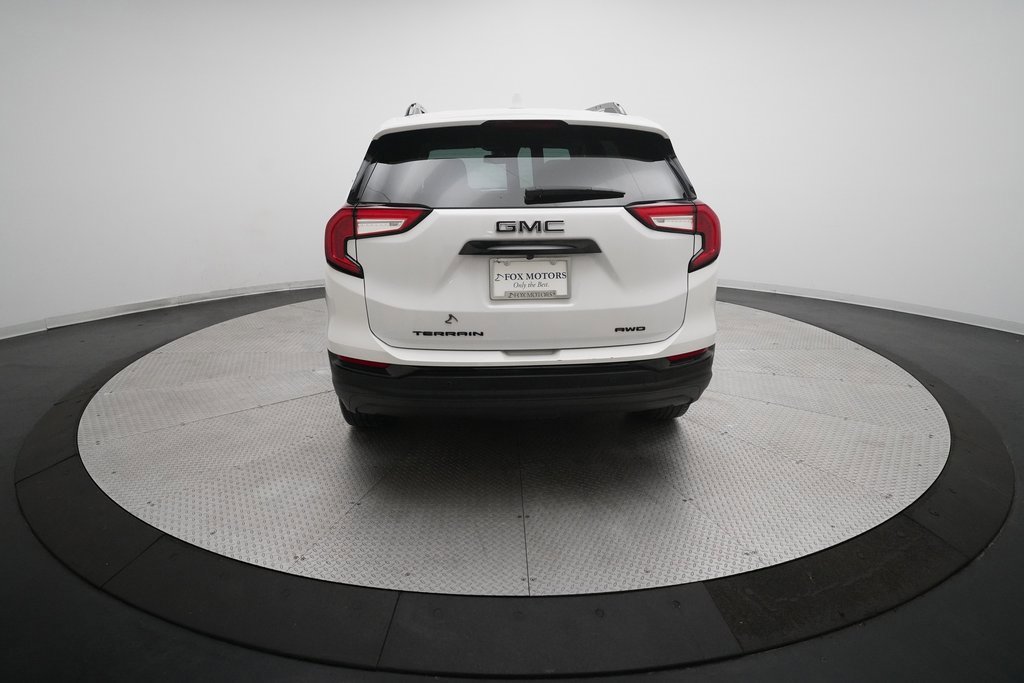 Used 2023 GMC Terrain SLE w/ Driver Convenience Package image 25