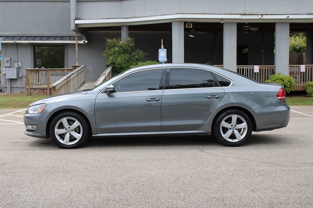 Used 2015 Volkswagen Passat 1.8T Limited Edition FWD image 4