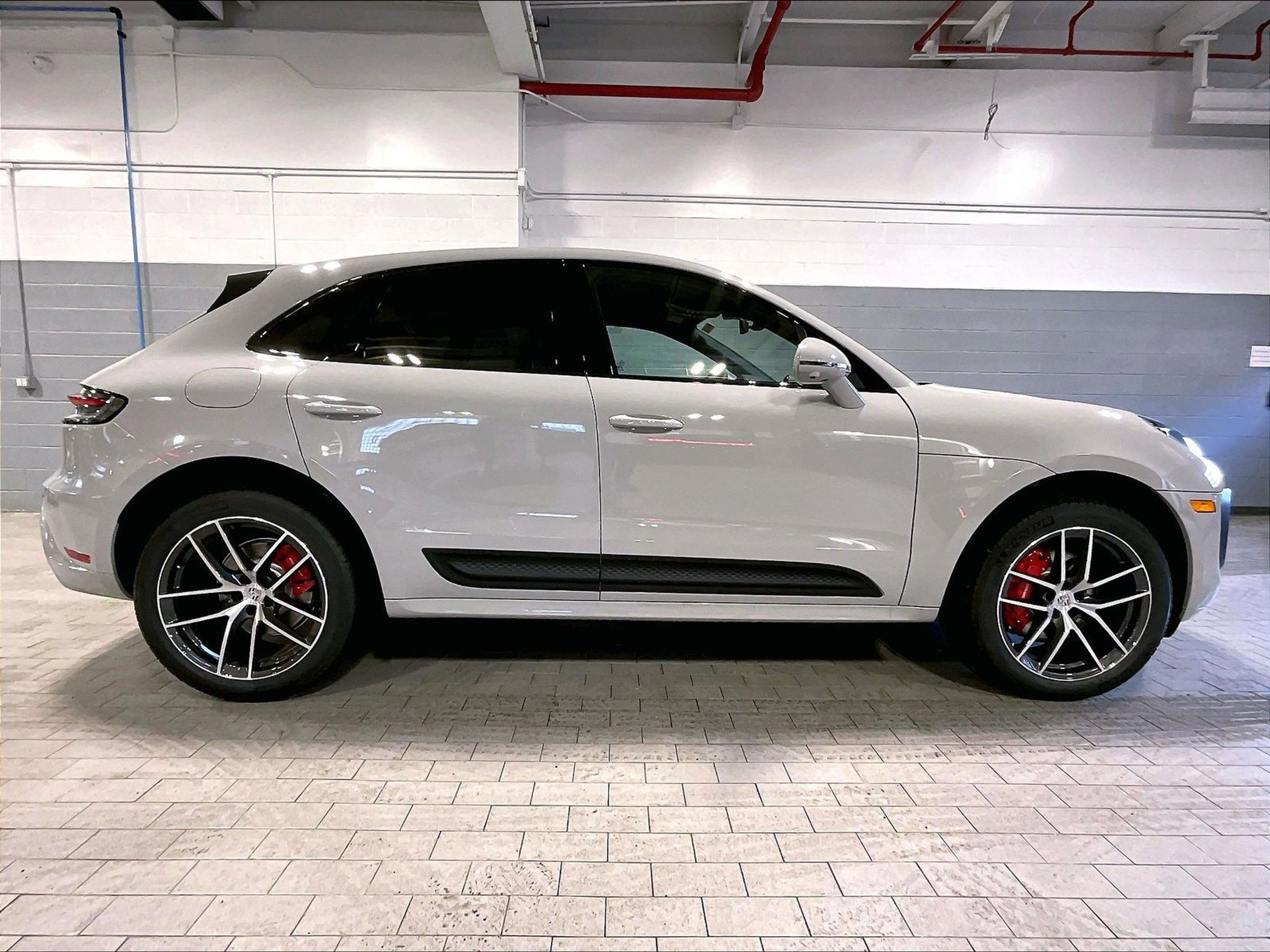 New 2026 Porsche Macan S image 6