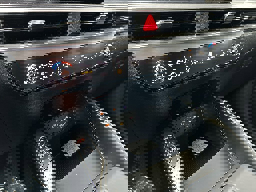 New 2026 Kia Sorento EX image 24