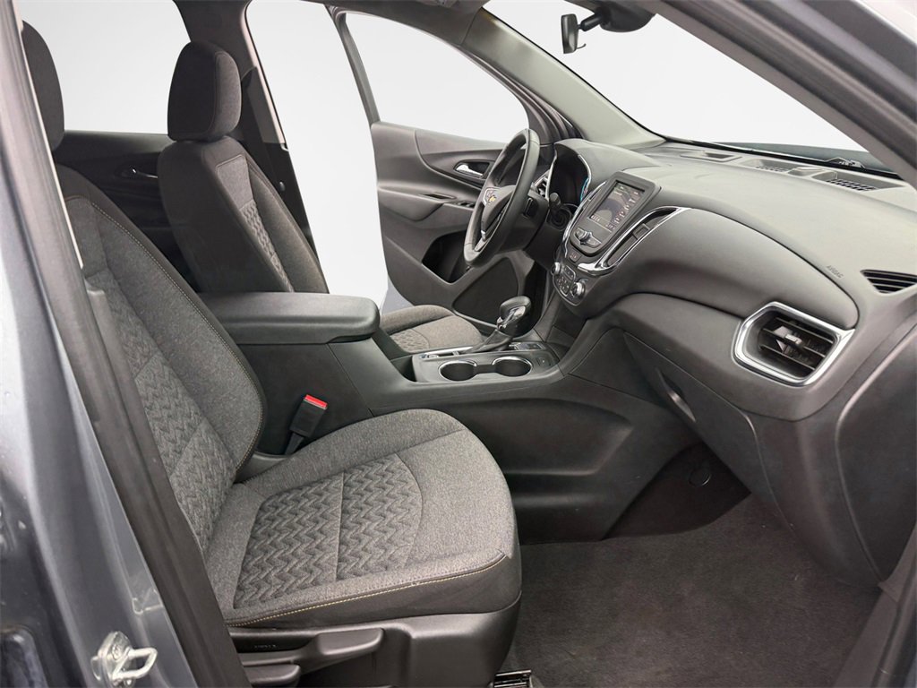Used 2023 Chevrolet Equinox LT w/ Driver Convenience Package image 25
