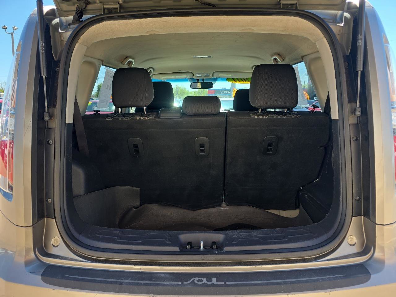 Used 2011 Kia Soul + w/ Audio Pkg image 26