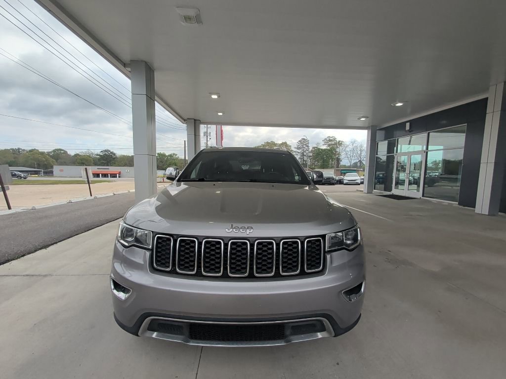 Used 2018 Jeep Grand Cherokee Limited image 2