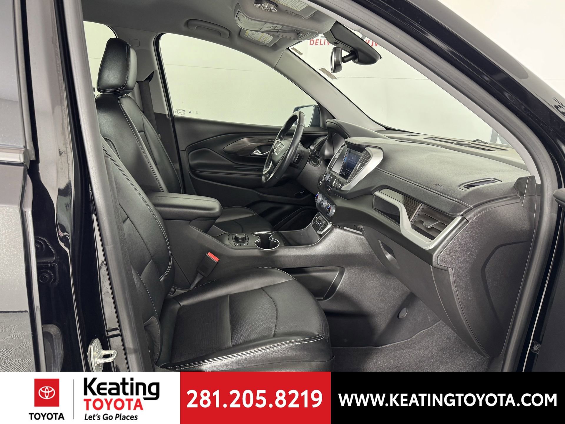 Used 2022 GMC Terrain SLT w/ Infotainment Package II image 19