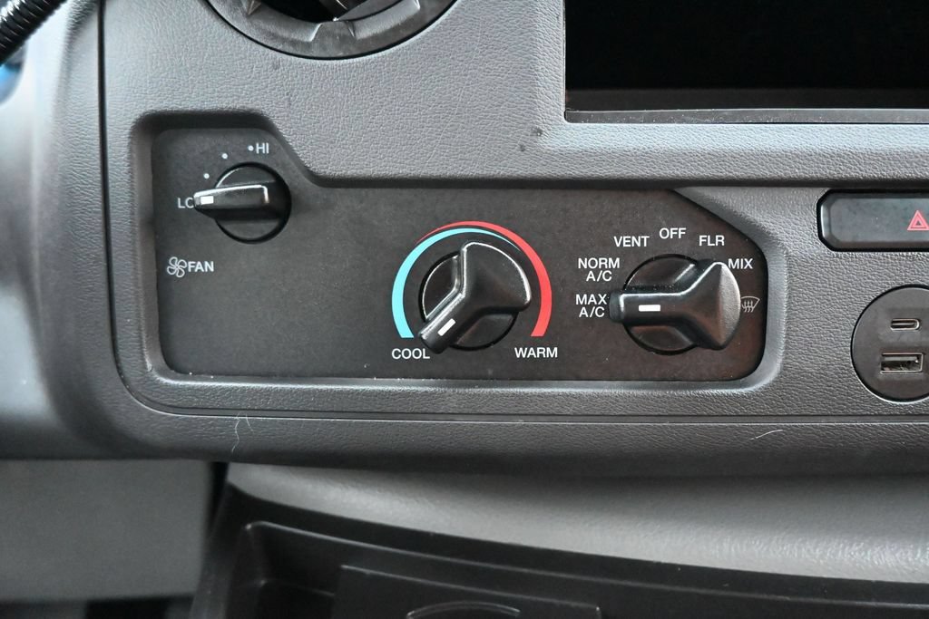 Used 2023 Ford E-350 and Econoline 350 Super Duty w/ Power Windows & Locks Group RWD image 31