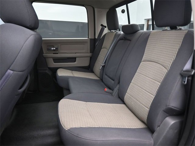 Used 2012 RAM 1500 Lone Star w/ Luxury Group image 2