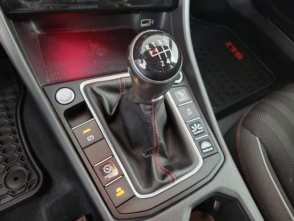 Used 2019 Volkswagen Jetta GLI image 26