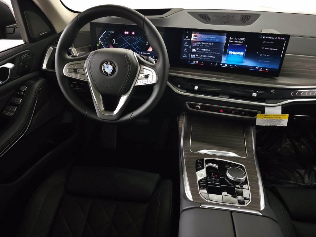 New 2027 BMW X7 xDrive40i AWD/4WD image 14