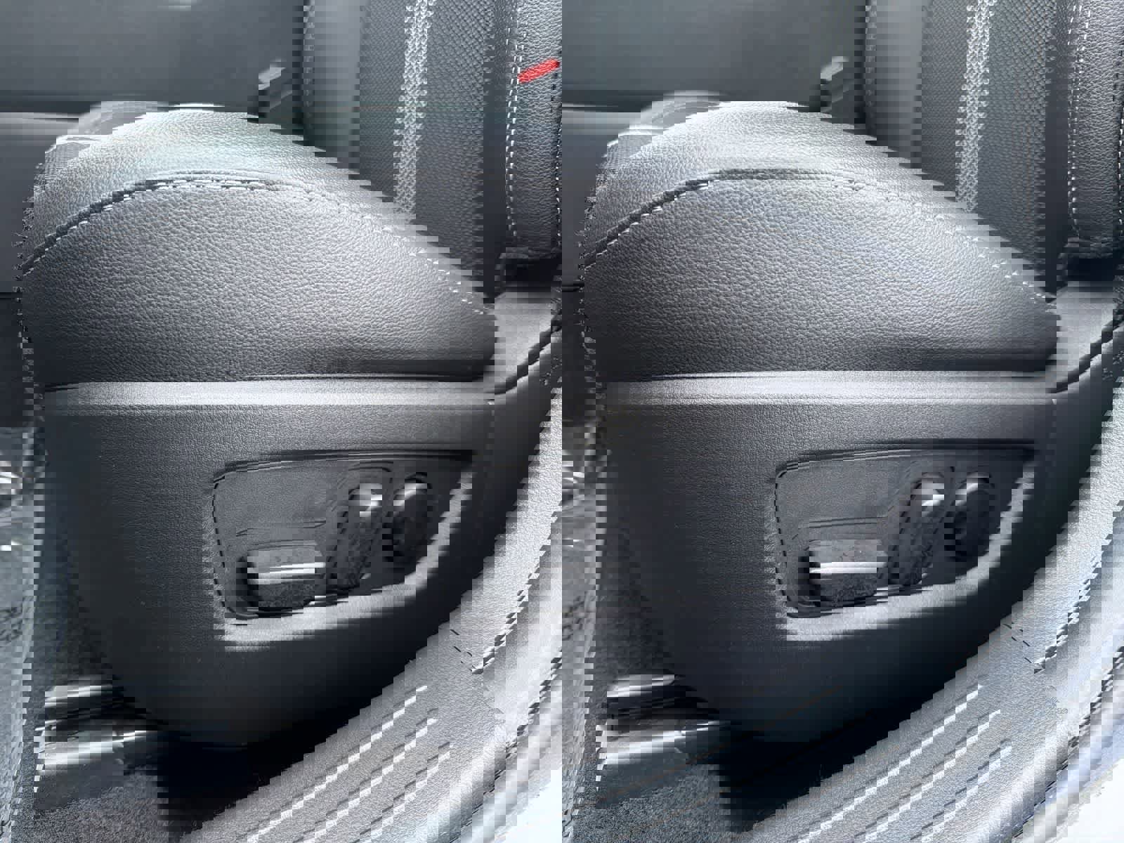 Used 2024 MAZDA CX-50 AWD 2.5 S w/ Weather Package image 18