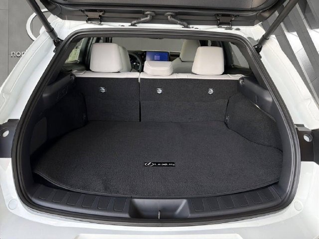 New 2026 Lexus UX 300h FWD w/ Accessory Package (Z1) image 23
