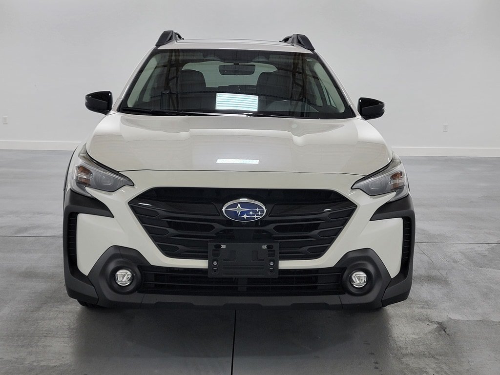 Certified 2025 Subaru Outback Onyx Edition XT AWD/4WD image 3