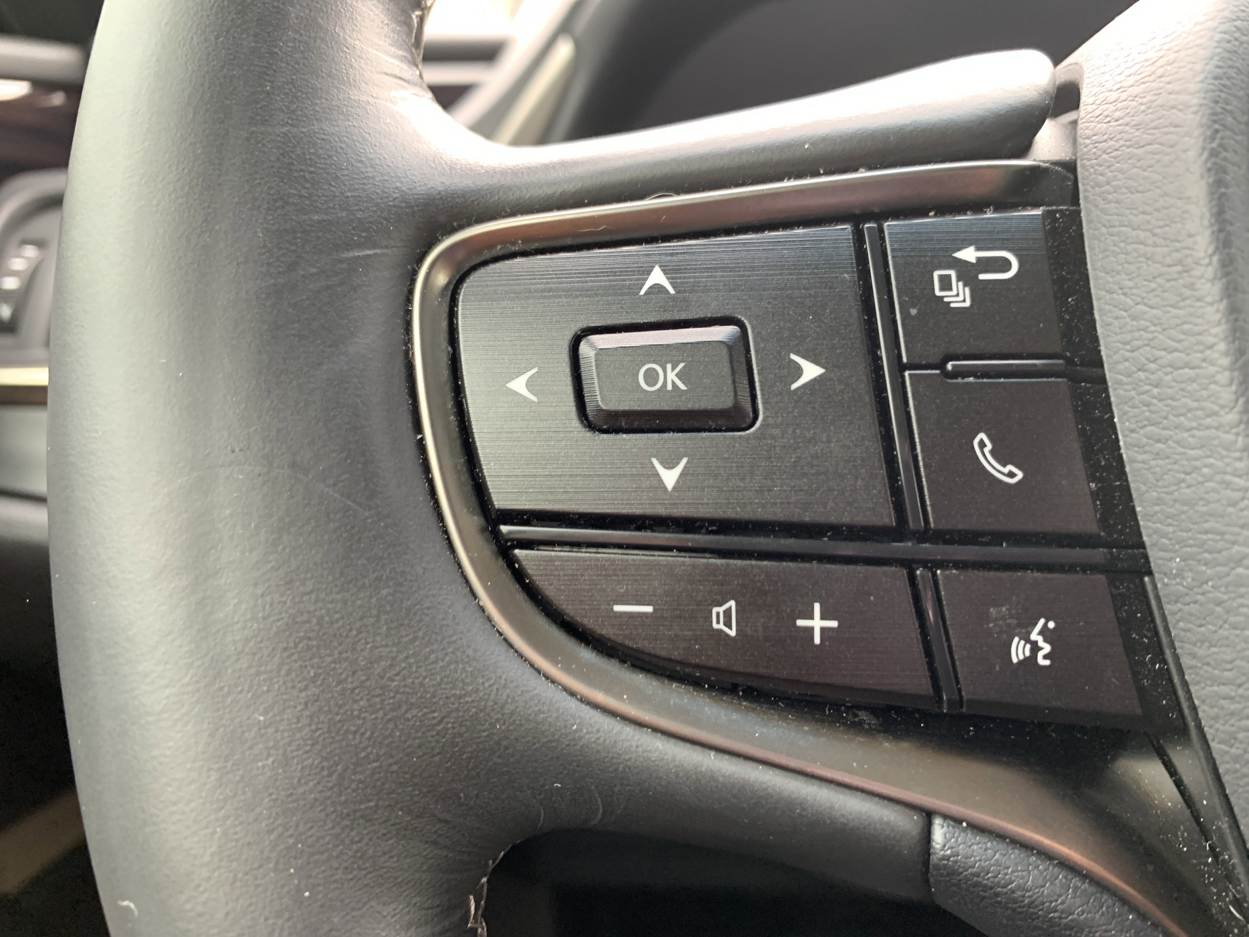 Certified 2021 Lexus ES 250 w/ Premium Package image 19