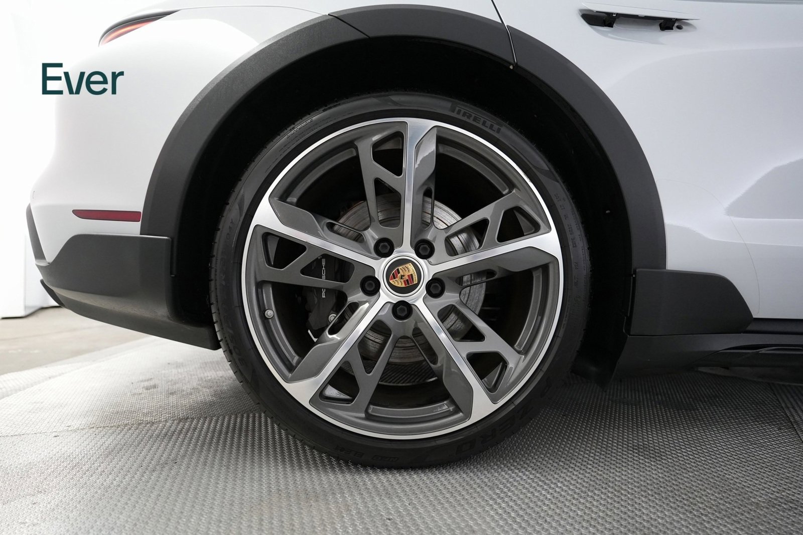 Used 2022 Porsche Taycan 4 Cross Turismo image 20