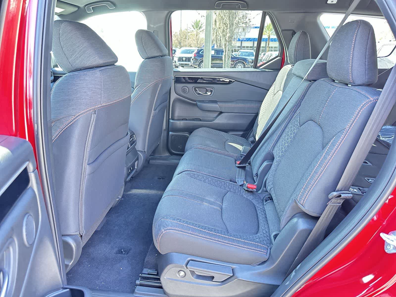 New 2026 Honda Pilot Sport image 15