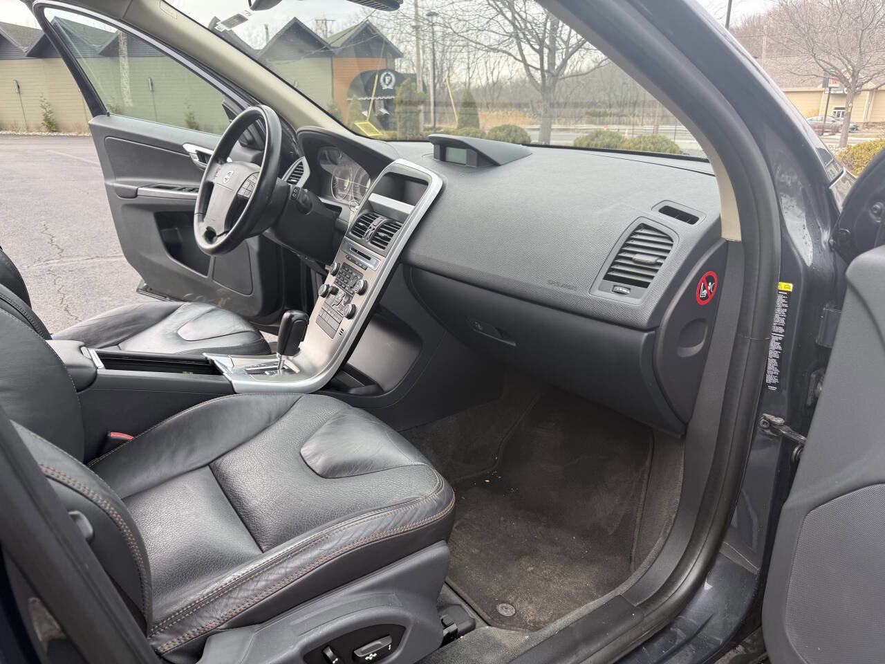 Used 2010 Volvo XC60 3.2 AWD/4WD image 12