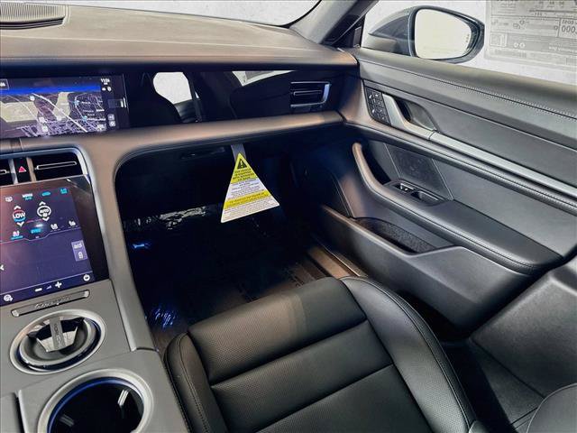 New 2026 Porsche Taycan AWD/4WD image 21