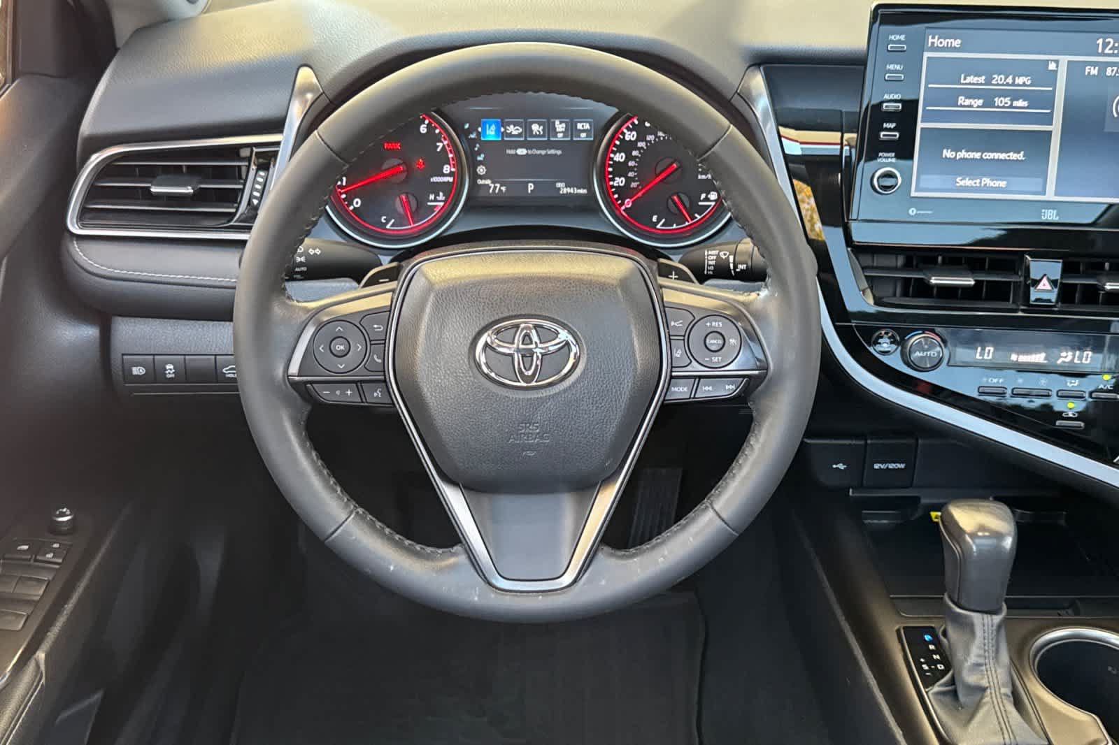 Used 2023 Toyota Camry XSE FWD image 14