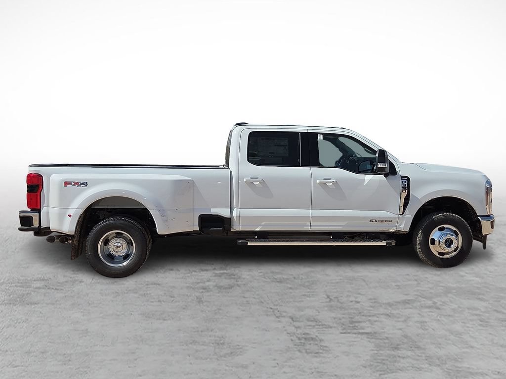 New 2026 Ford F350 Lariat w/ FX4 Off-Road Package AWD/4WD image 12
