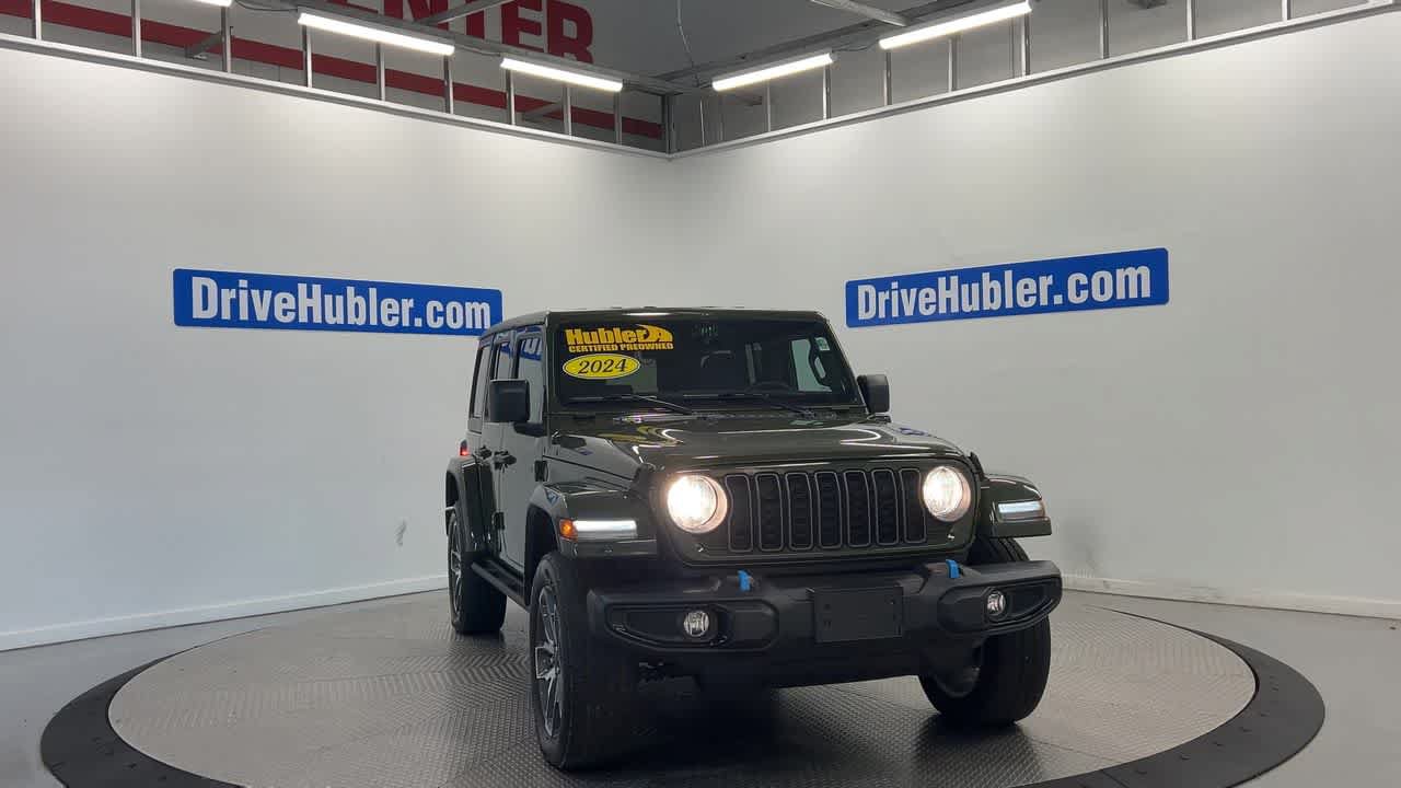Used 2024 Jeep Wrangler Unlimited w/ Convenience Group AWD/4WD image 5