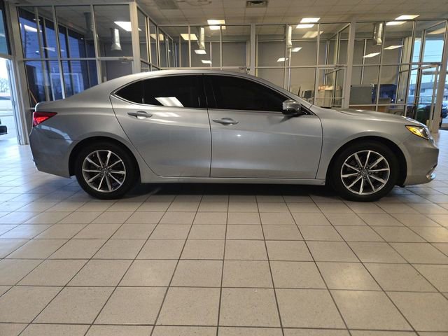 Used 2020 Acura TLX image 9
