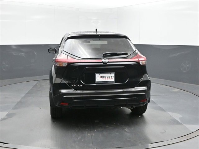 New 2025 Nissan Kicks Play S image 8