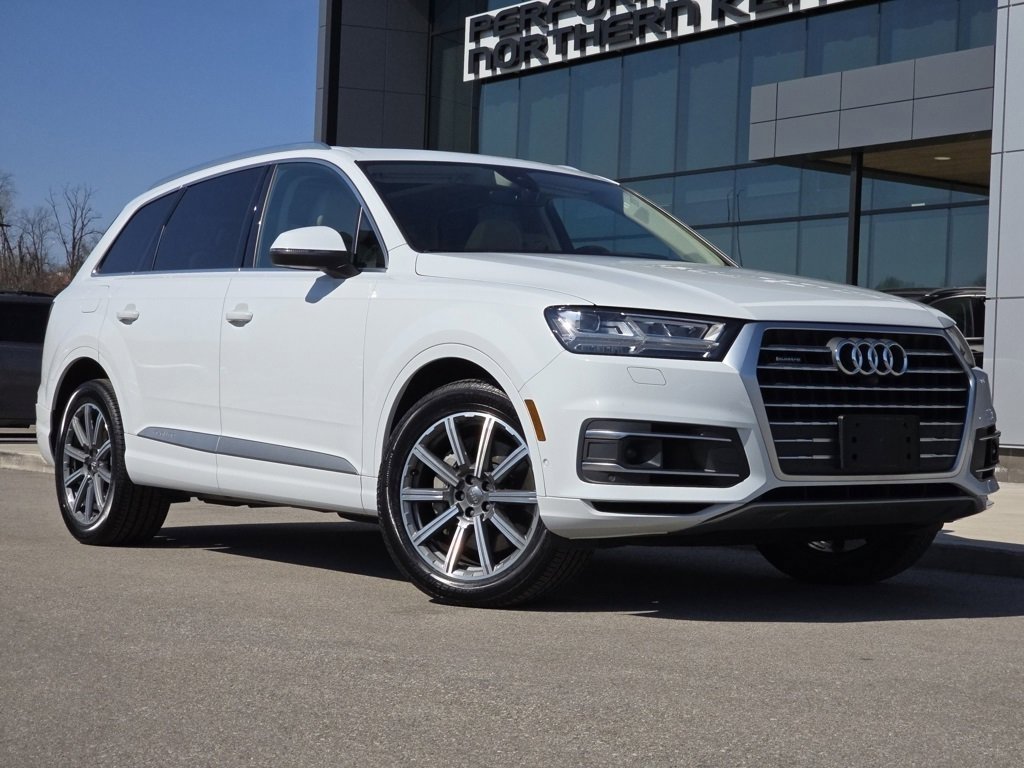 Used 2019 Audi Q7 3.0T Prestige image 2