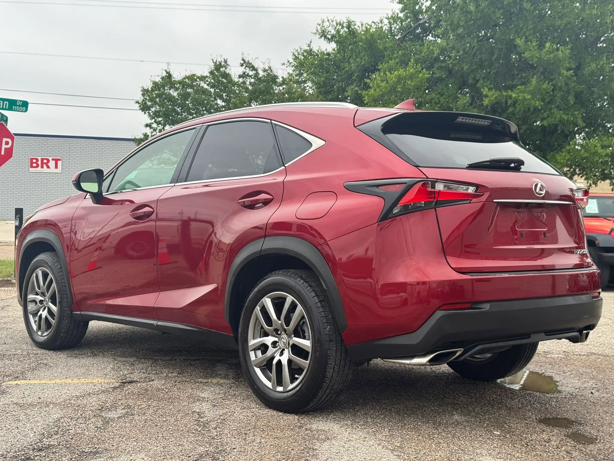 Used 2015 Lexus NX 200t FWD w/ Premium Package image 3