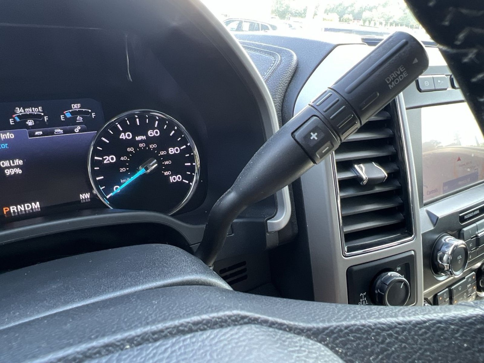 Used 2020 Ford F250 Lariat w/ Lariat Ultimate Package AWD/4WD image 23