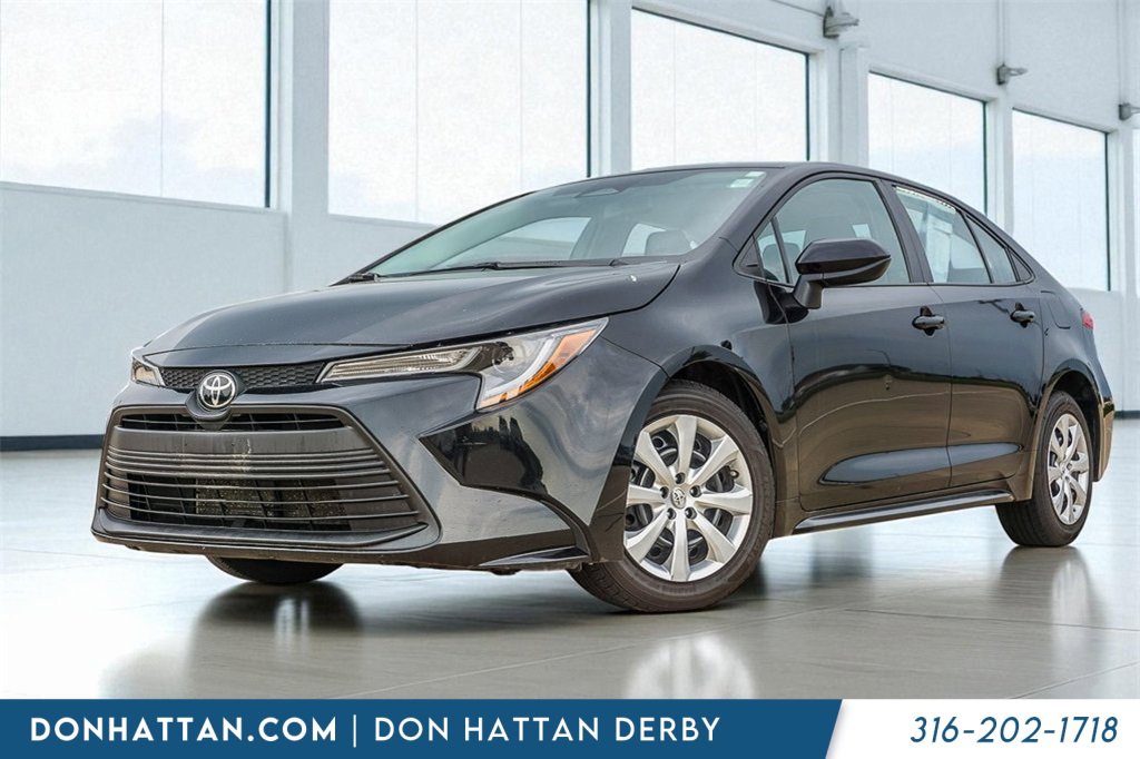 Used 2023 Toyota Corolla LE