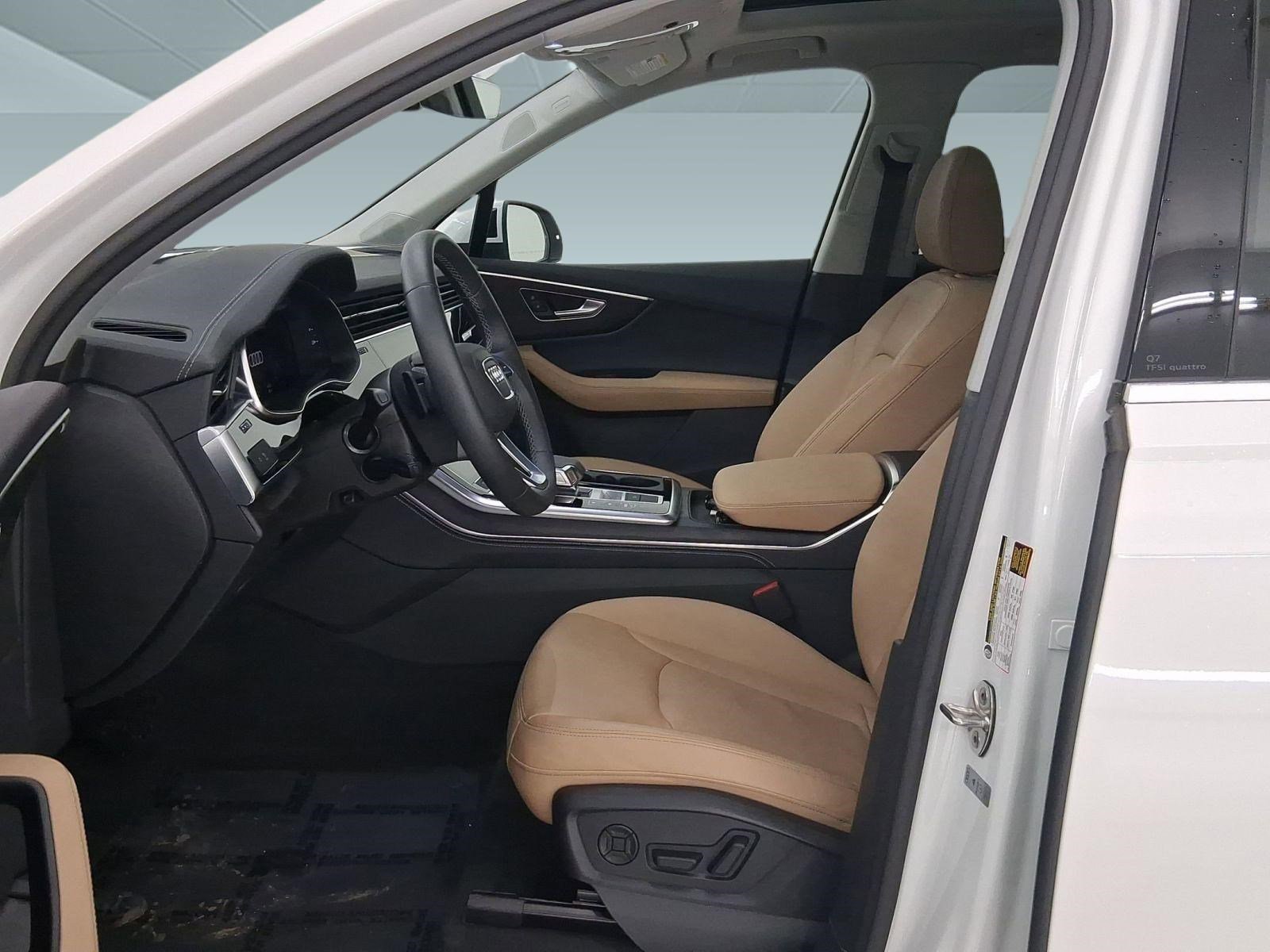 Certified 2025 Audi Q7 Premium Plus w/ Premium Plus Package image 5
