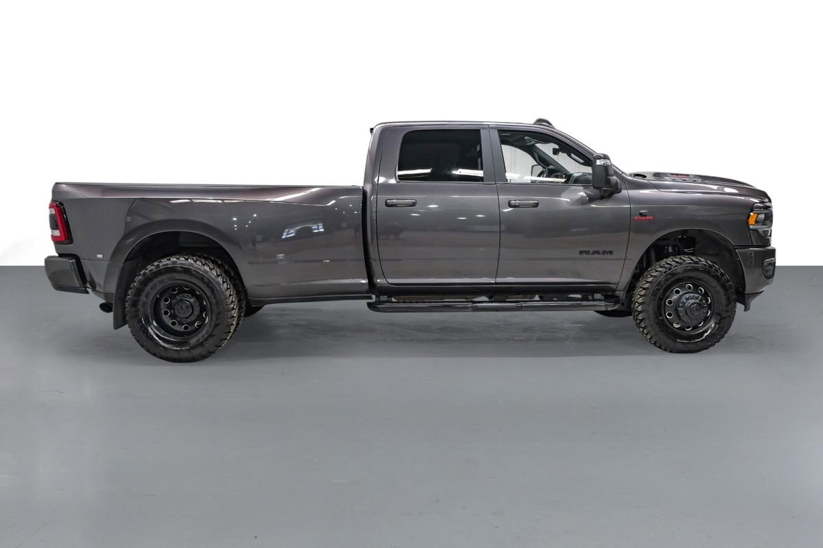 Used 2024 RAM 3500 Laramie w/ Night Edition image 5