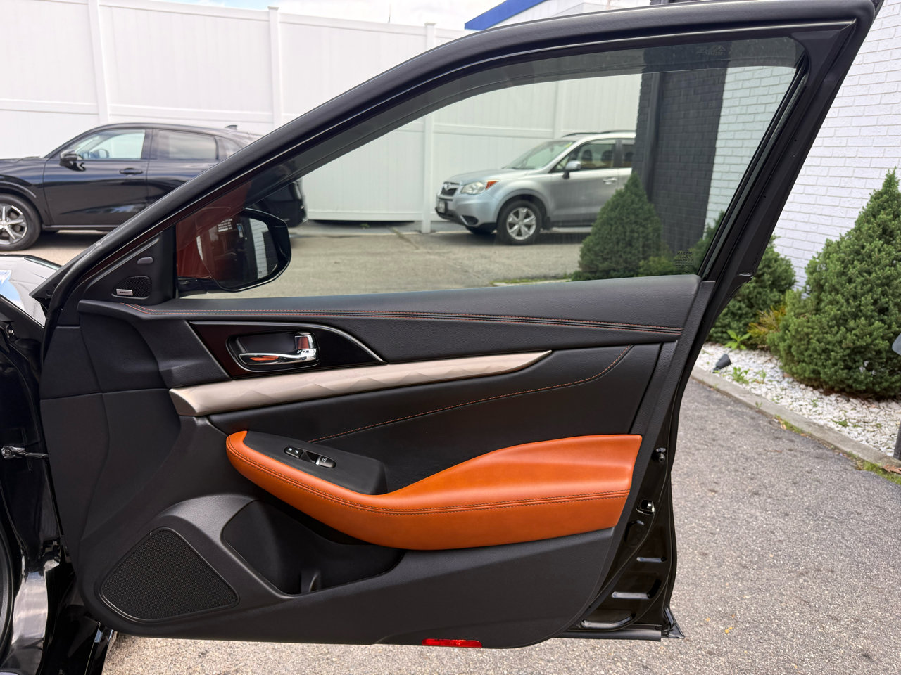 Used 2019 Nissan Maxima Platinum w/ Reserve Package image 25