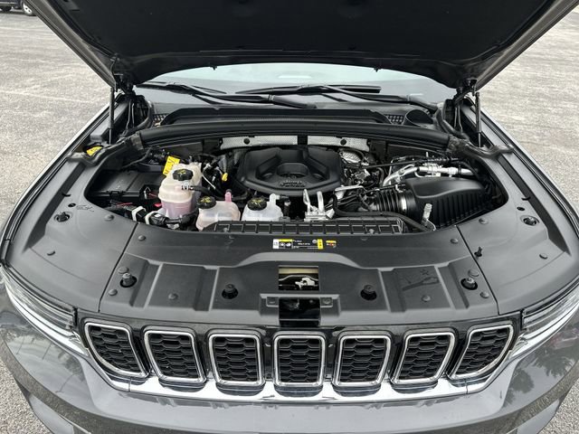 Used 2025 Jeep Grand Cherokee Limited 4xe AWD/4WD image 20