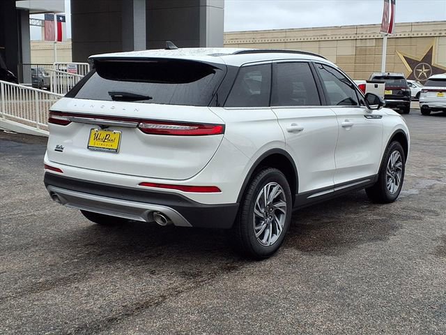 New 2026 Lincoln Corsair Premiere FWD image 2