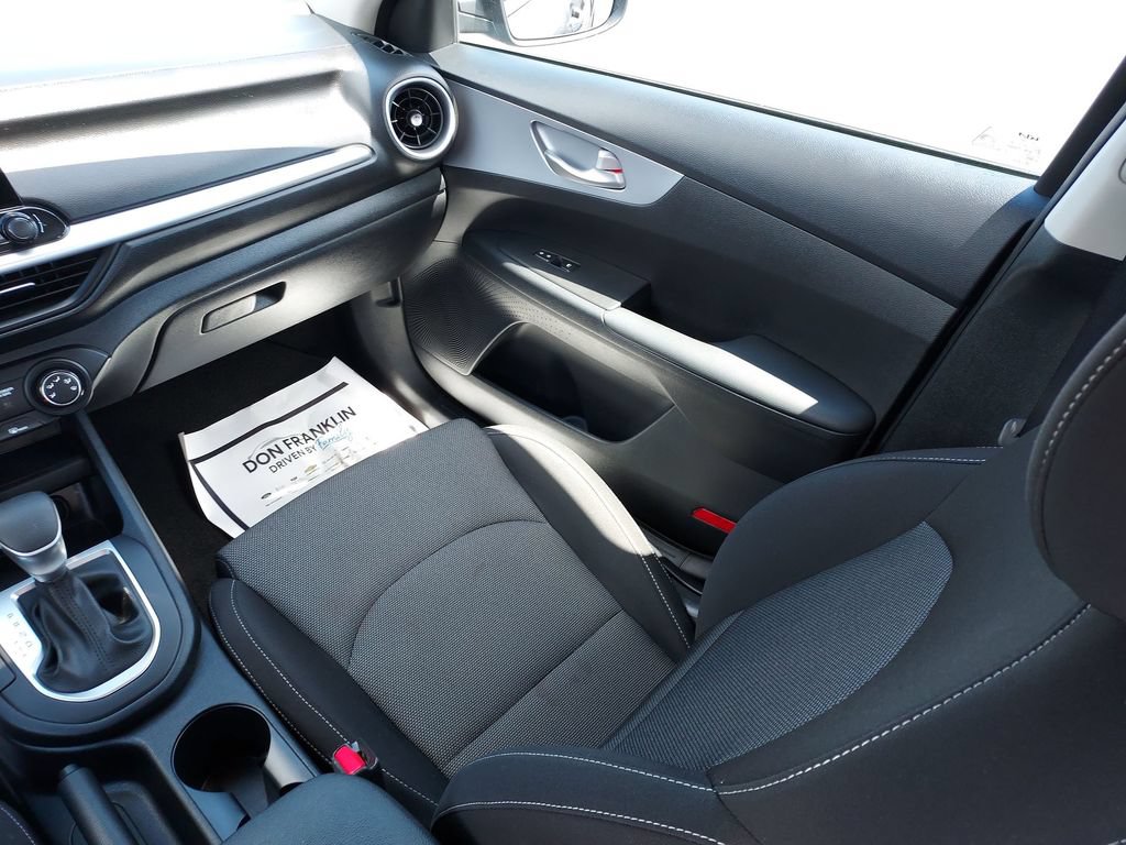 Used 2024 Kia Forte LX FWD image 11