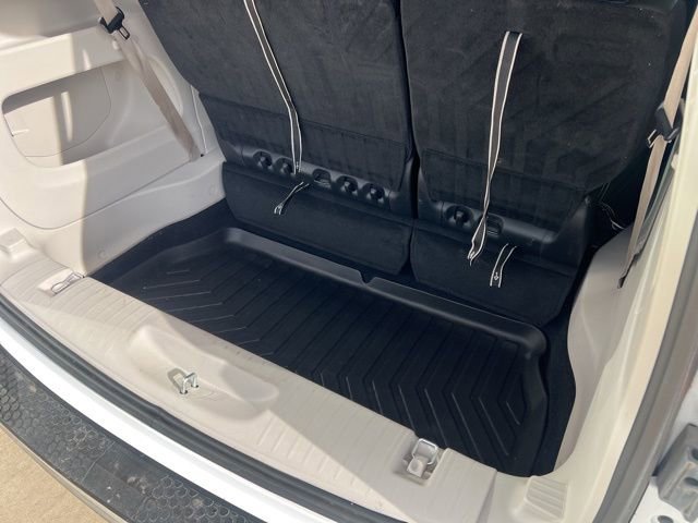 Used 2022 Chrysler Pacifica Touring-L FWD image 6