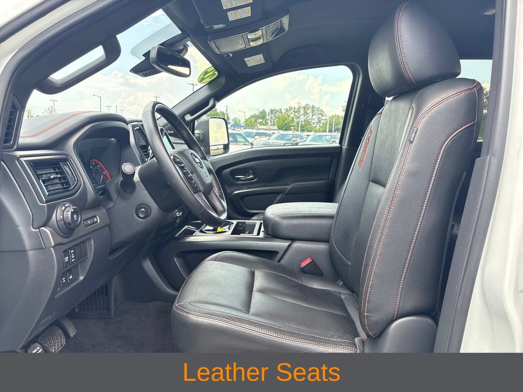 Used 2022 Nissan Titan PRO-4X w/ Pro-4x Convenience Package AWD/4WD image 8