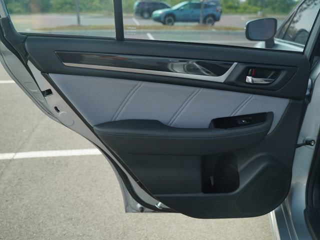 Used 2019 Subaru Legacy 2.5i Sport AWD/4WD image 17